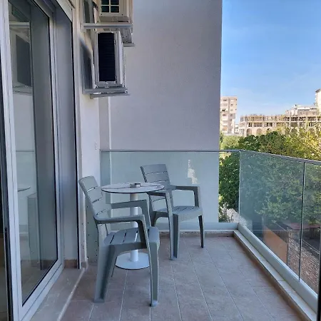 شقة Terraces ساراندا